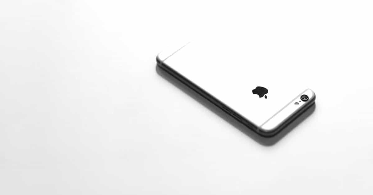 How Much Time Are Sales Staff Spending on the Phone in 2017